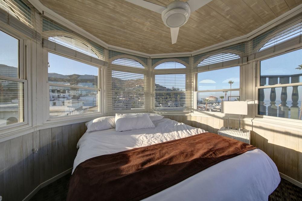 Glenmore Plaza Hotel Avalon Kültér fotó
