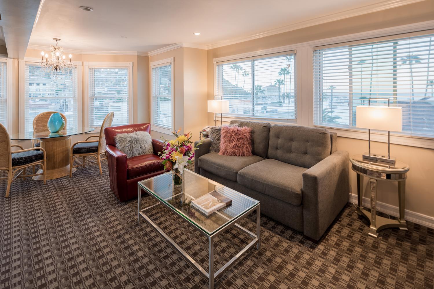 Glenmore Plaza Hotel Avalon Kültér fotó